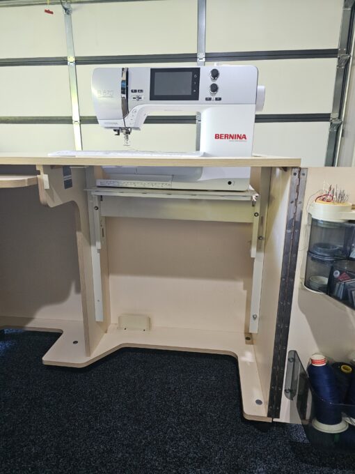 Horn Sewmate Sewing Cabinet - Image 4