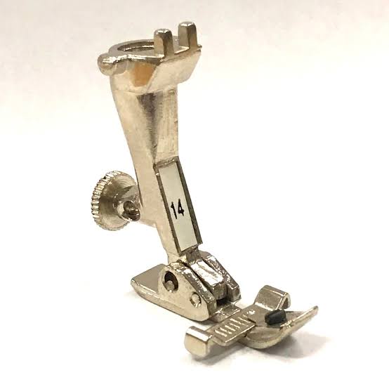 Bernina Zipper Foot with Guide #14 - Legacy Machines