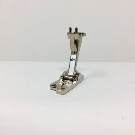Bernina Roll & Shell Hemmer Foot #69 4mm - Legacy Machines